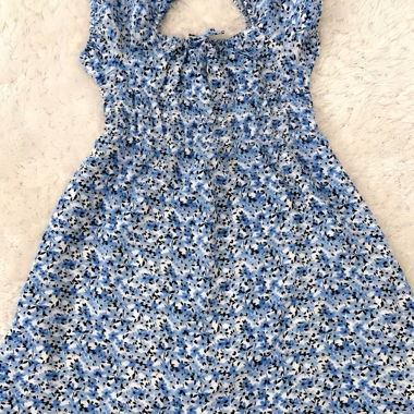 Robe à manches bouffantes florales