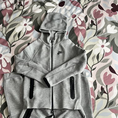 nike grey tech