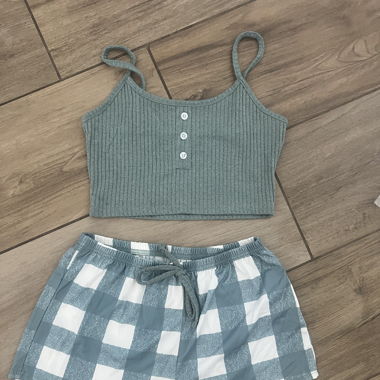 Top und Shorts ungetragen Grösse S