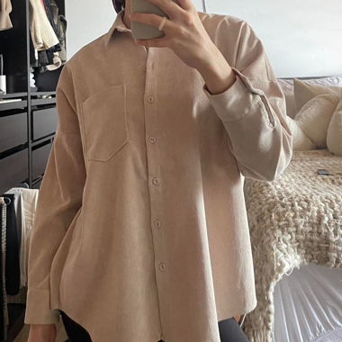 Beige shirt, bit oversized look