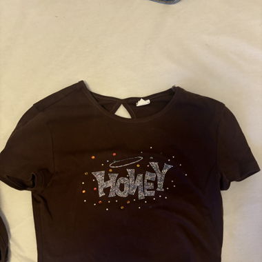 Crop top mit Glitzer Steinen 