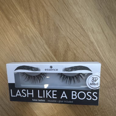 Faux cils 
