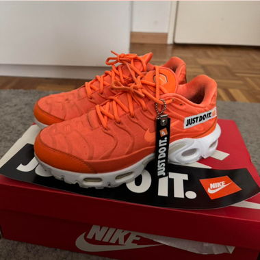 Air Max plus orange - nike