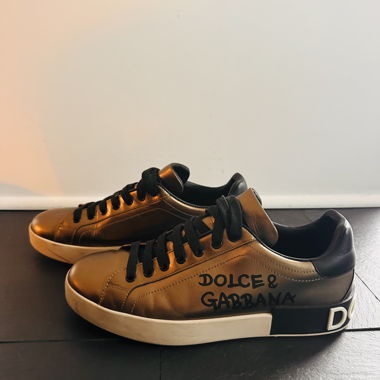 Baskets en cuir Dolce & Gabbana doré/noir