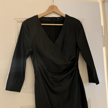Lederkleid