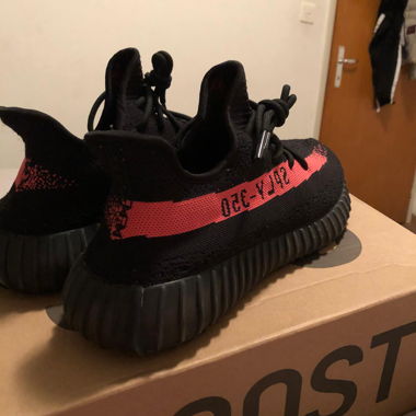Adidas Yeezy Boost 350 V2 