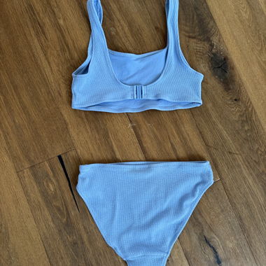 Blaues Bikini-Set