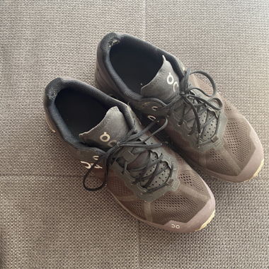 Chaussures de trail On Running EU 40