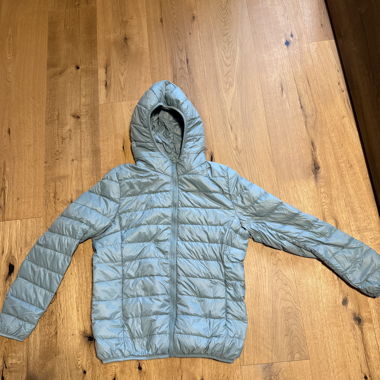 Steppjacke mit Kapuze