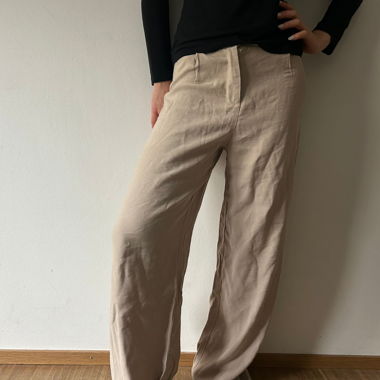 Pantalone largo in tessuto beige