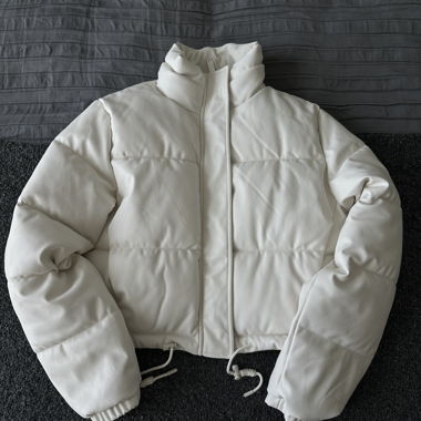 Veste courte en cuir