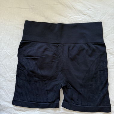 Pantaloncini sportivi con effetto push-up