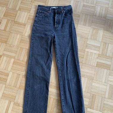 Levis Ribcage