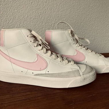 Baskets Nike Mid 77 White Pink Foam