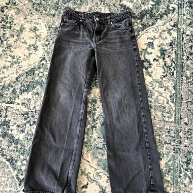 Black low waist baggy jeans