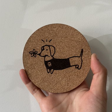 Sottobicchiere in sughero fatto a mano per cani