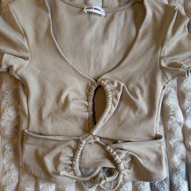T-shirt décolleté 