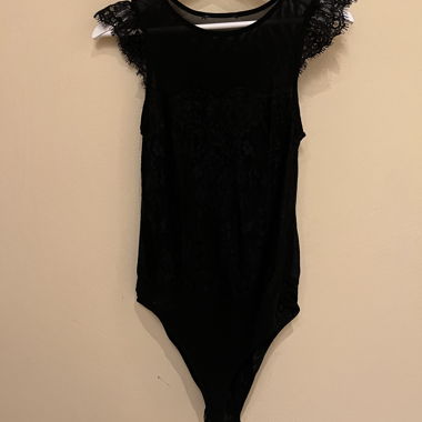Body noir en dentelle