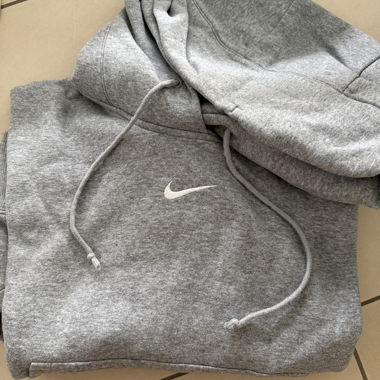 Veste à capuche Nike grise