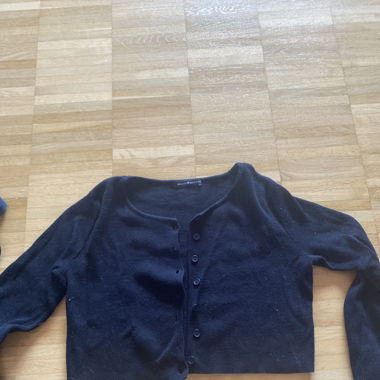 Brandy Melville Cardigan