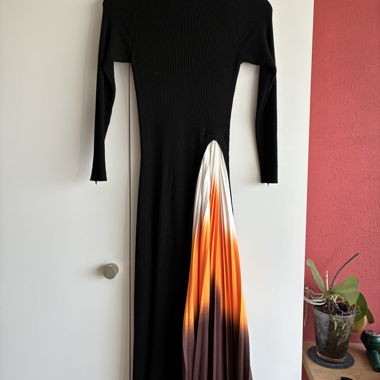 Robe en maille noire avec détail dégradé