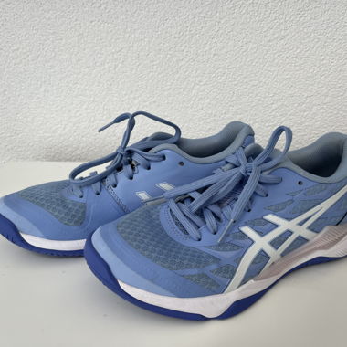 ASICS Hallenschuhe