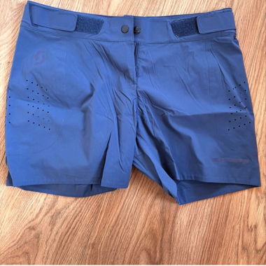Blaues Scott Wander-Shorts