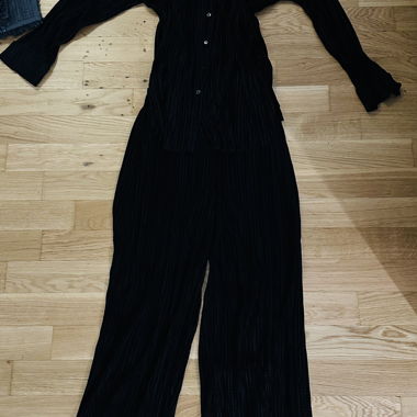  Schwarz Sets