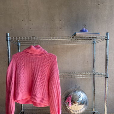 Pinker Rollkragen Pullover