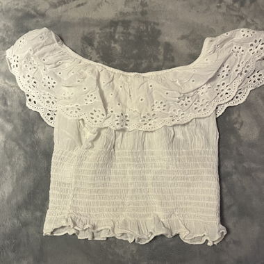 White top 
