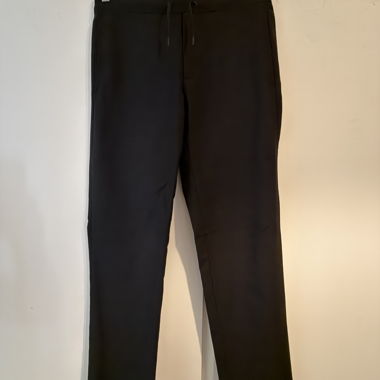 Pantalons noirs taille 38 Sandro