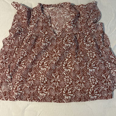 Blouse fleurie rouge et blanche