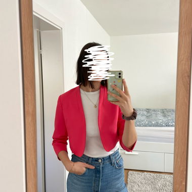 Blazer cropped rosa