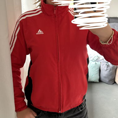 Giacca da allenamento Adidas rossa