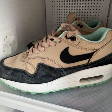 Air Max 1