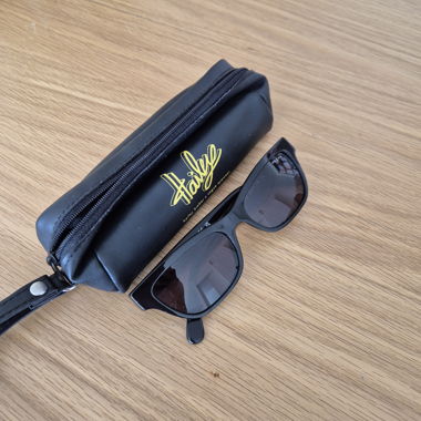 Vogue Sonnenbrille schwarz
