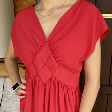 Robe cocktail, rouge,  neuve achetée en boutique 