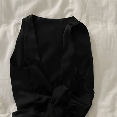 Zara elegant black top with open back