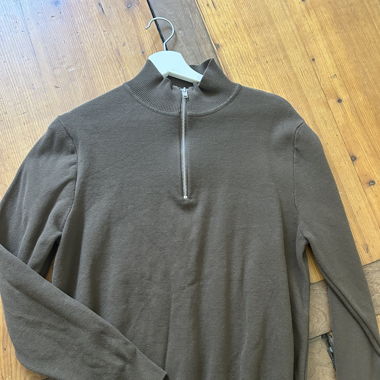 brown zip