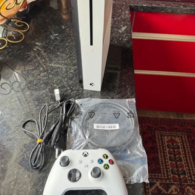 Console Xbox One S