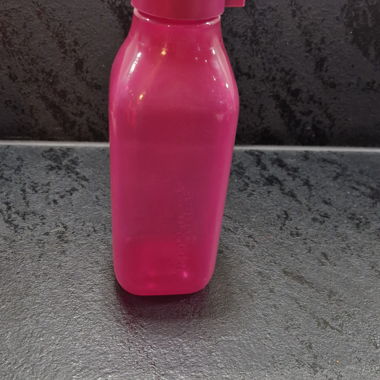 Bouteille Tupperware rose foncé 500ml