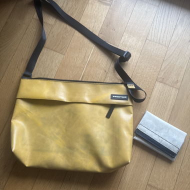 FREITAG Clutch/ Umhängetasche Gelb 