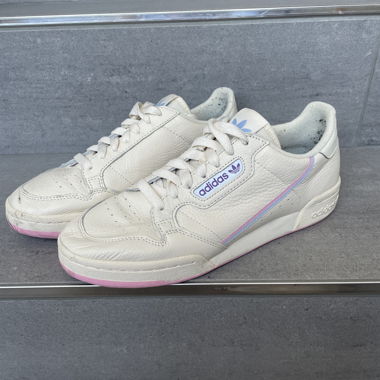 Adidas Sneakers