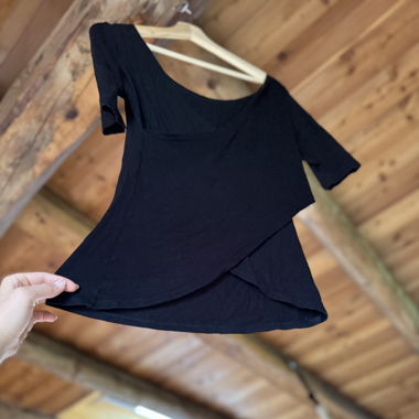 Petit pull noir