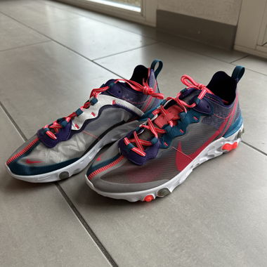 Nike React Element 87