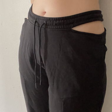 Puma Jogginghose mit Cut Outs