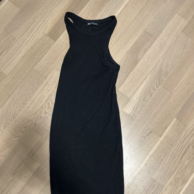 Robe noir 
