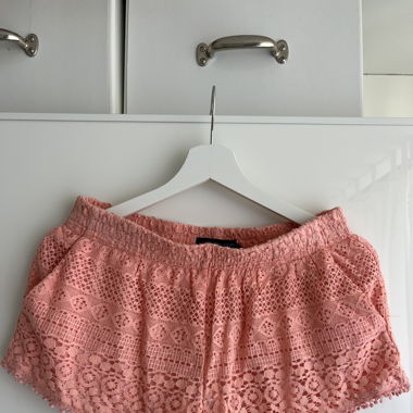 Short Salmon-Colored Pants