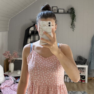 Kleid