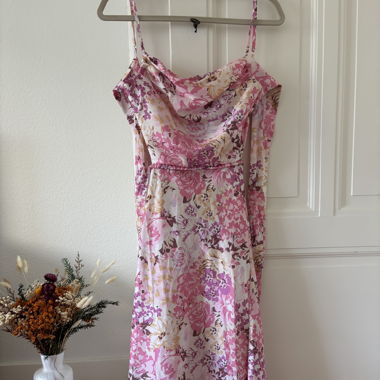 Robe rose pour l’été 